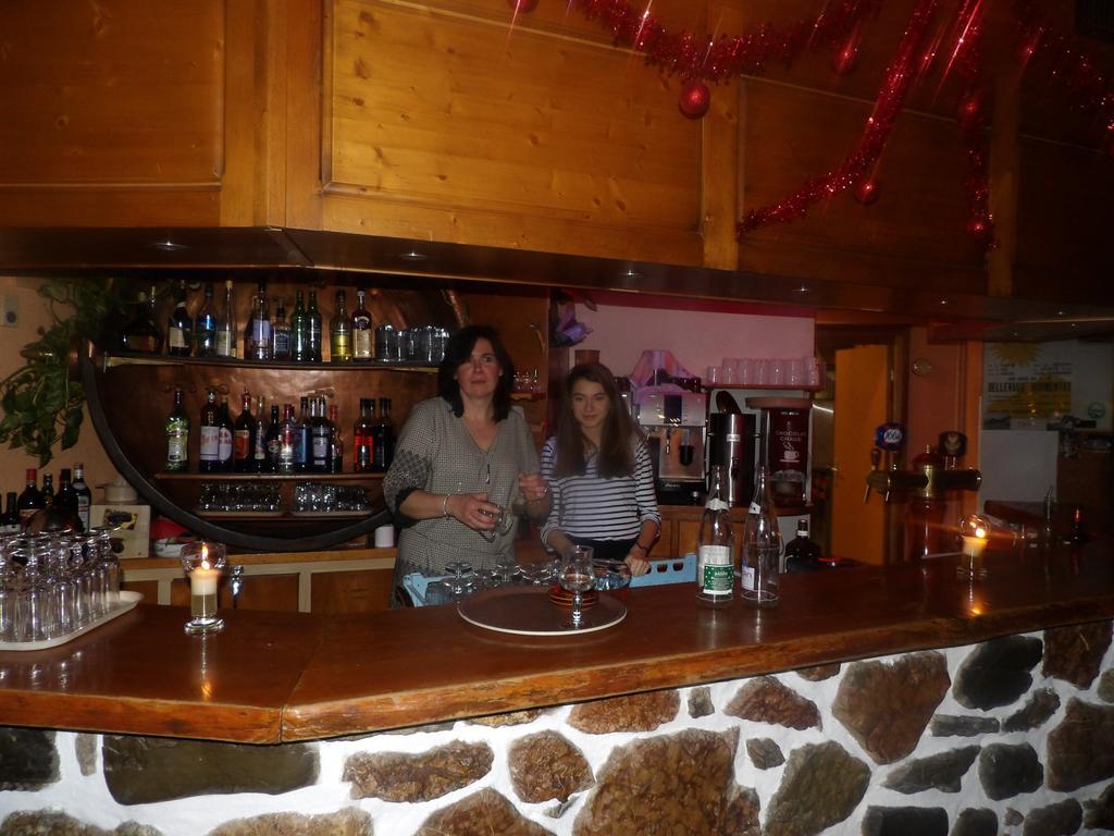 Hotel Les Skieurs ベルヴォー エクステリア 写真